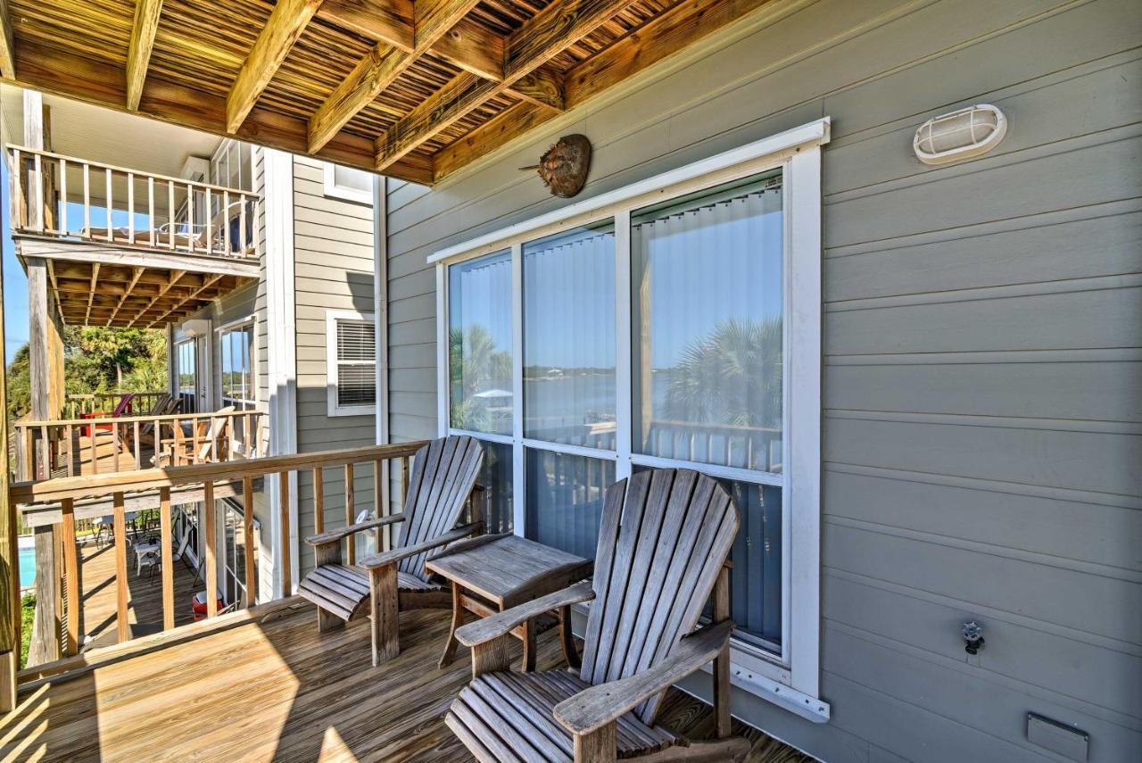Beachfront Cedar Key Condo With Pool, Spa And Views! Exterior photo