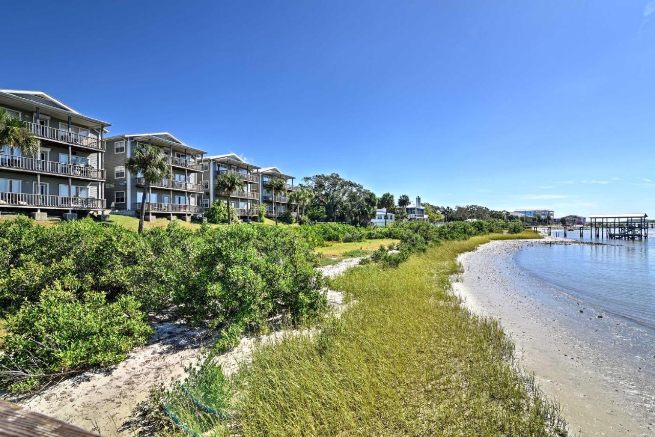 Beachfront Cedar Key Condo With Pool, Spa And Views! Exterior photo